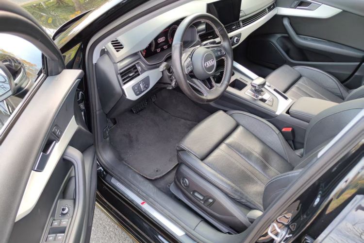奥迪A4L 2022款 40 TFSI 时尚动感型中控内饰7002