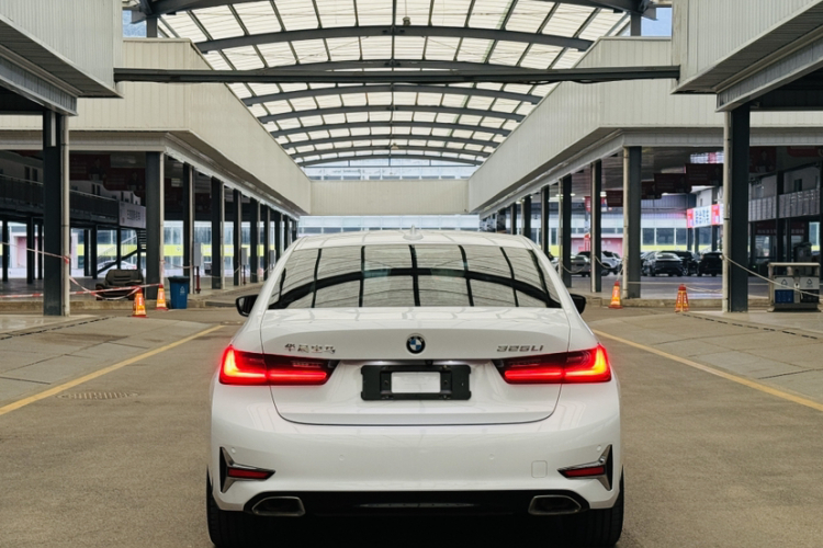 宝马3系 2020款 325Li 首发版车身外观6006