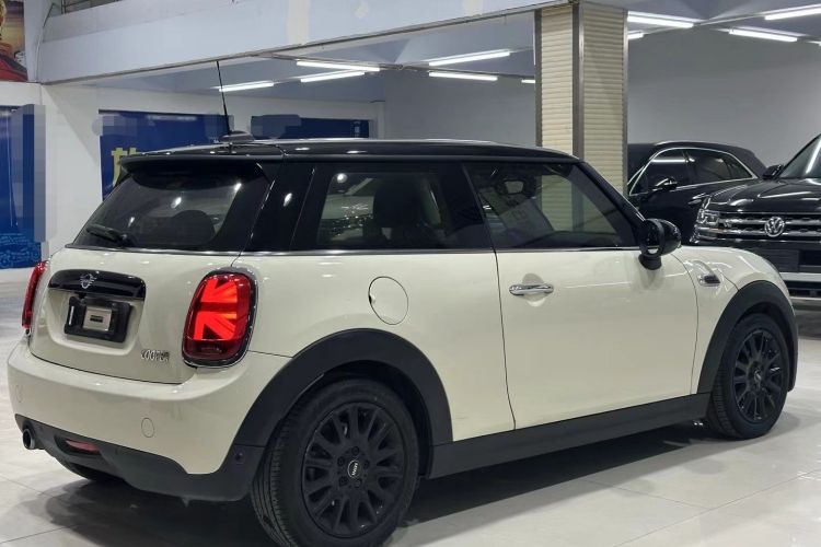 MINI 2018款 1.5T COOPER 经典派车身外观6003
