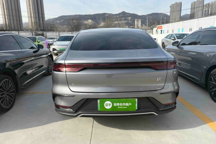 比亚迪 汉 2023款 EV 冠军版 605KM前驱尊贵型车身外观6005