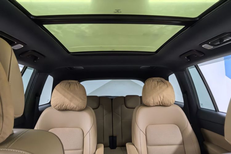 理想汽车 理想ONE 2021款 增程6座版局部细节22