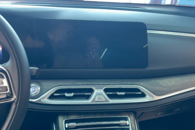 蓝电E5 2024款 荣耀版 100KM臻享型 7座局部细节16