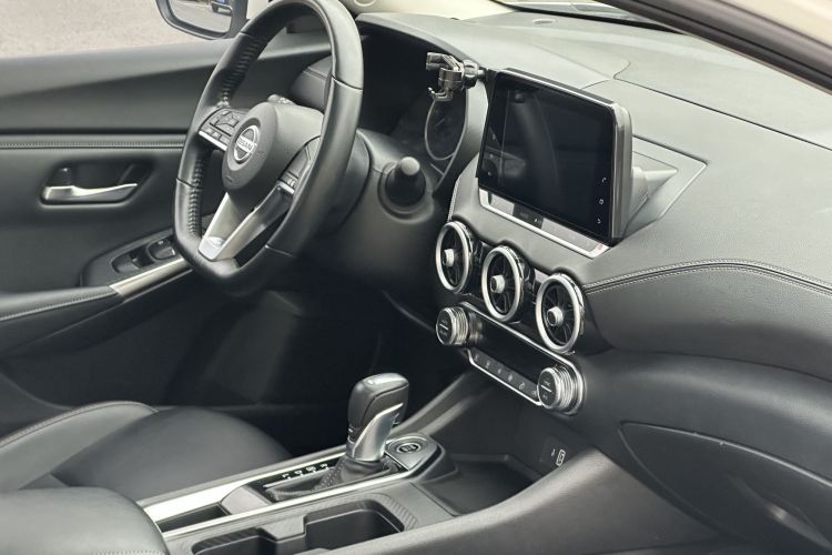 日产 轩逸 2021款 1.6L XL CVT悦享版中控内饰7007