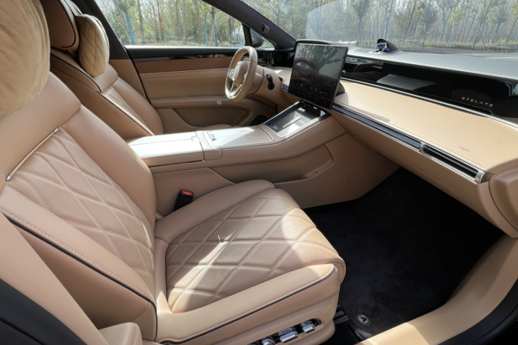 鸿蒙智行 享界S9 2024款 纯电 Ultra 四驱旗舰版局部细节41