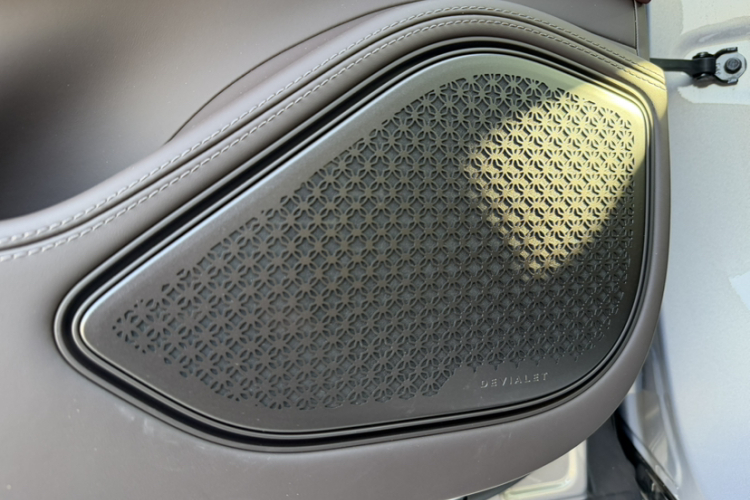 腾势Z9GT 2024款 1100四驱Pro版局部细节9008