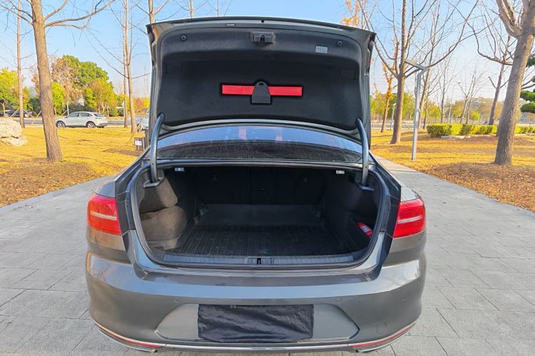 大众 迈腾 2017款 380TSI DSG 豪华型局部细节23