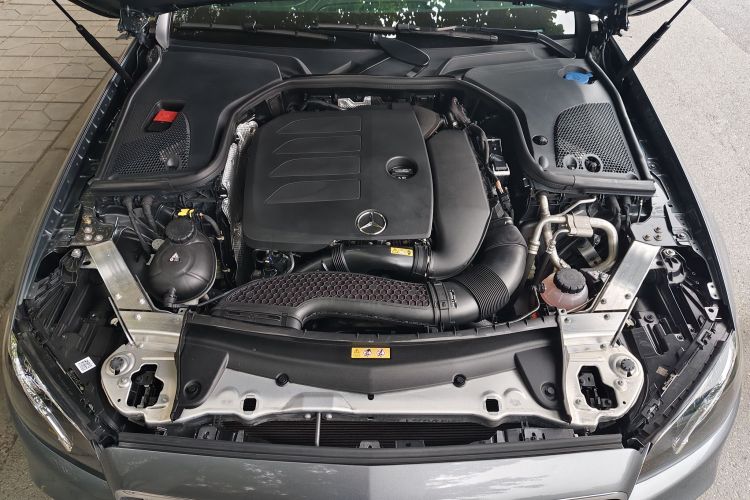 奔驰E级(进口) 2020款 E 260 轿跑车局部细节24