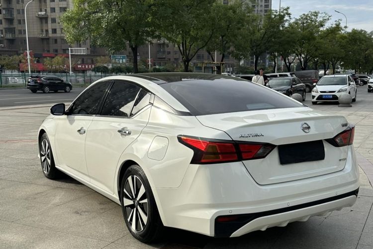 日产 天籁 2021款 2.0L XL 舒适版车身外观6004