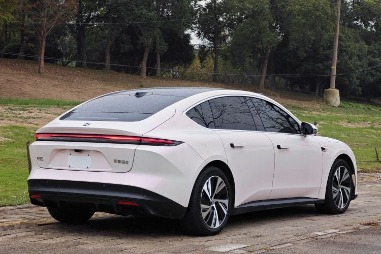 蔚来ET5 2024款 75kWh车身外观6006