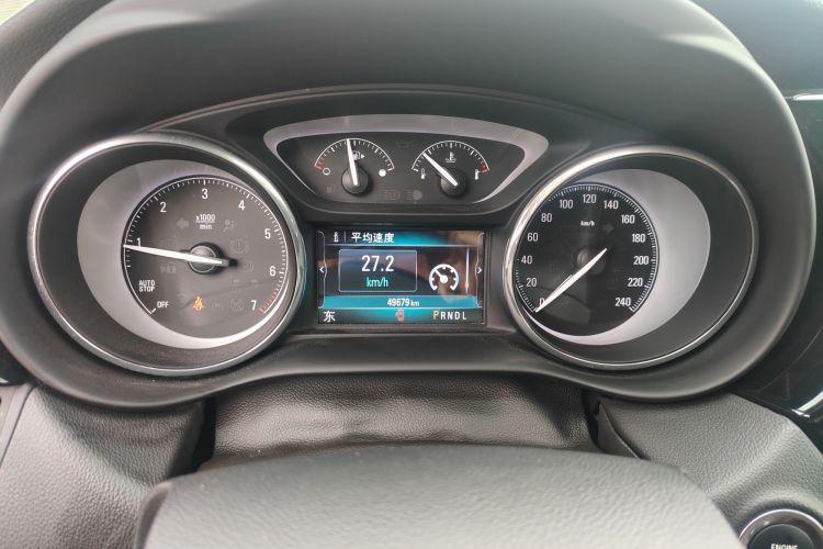 别克 昂科威 2020款 20T 两驱豪华型中控内饰15