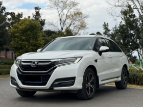 本田UR-V 2017款 370TURBO 四驱尊享版 国V