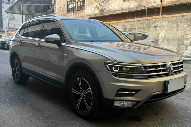 大众 途观L 2017款 380TSI 自动四驱豪华版车身外观6005