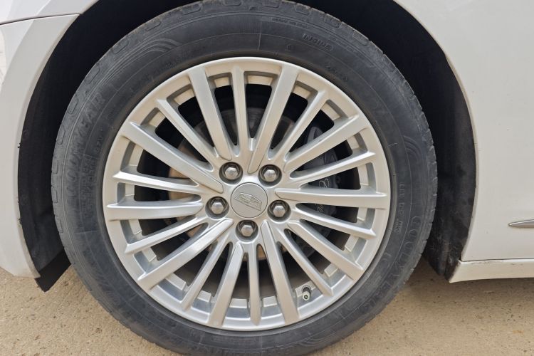 凯迪拉克CT6 2021款 28T 精英型车身外观6011