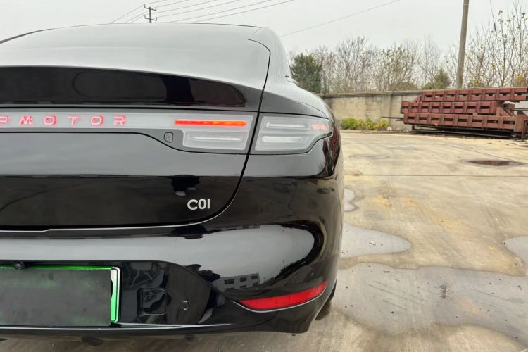 零跑汽车 零跑C01 2024款 增程 316尊享版车身外观6008