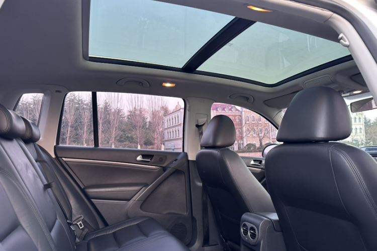 大众 途观 2013款 2.0TSI 自动四驱豪华版中控内饰7001