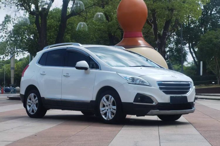 标致3008 2015款 2.0L 自动潮流版车身外观6005