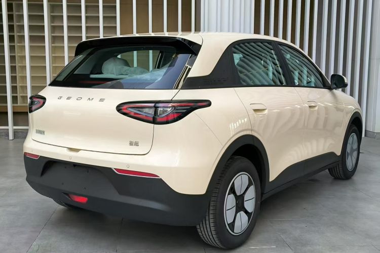 吉利银河 星愿 2026款 310km 青春版车身外观6005