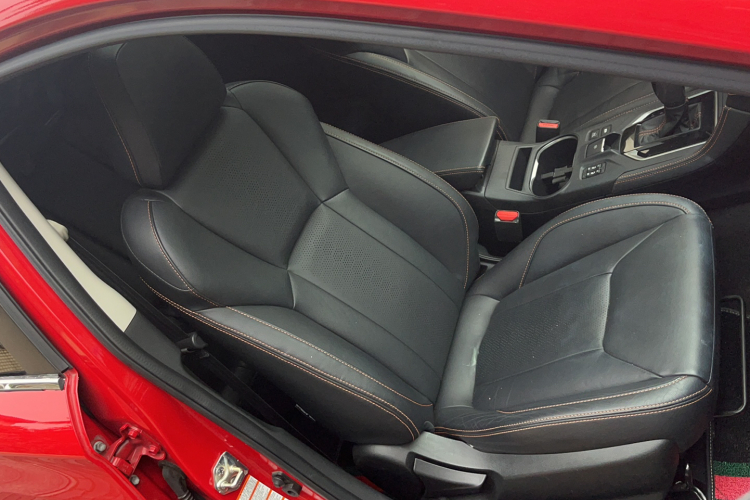 斯巴鲁XV 2018款 2.0i 全驱豪华版EyeSight局部细节41