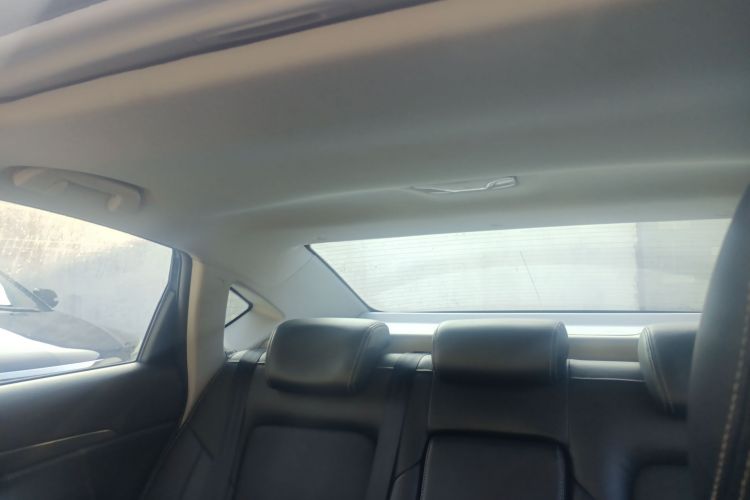 广汽传祺 传祺GA6 2016款 235T DCT豪华版局部细节22