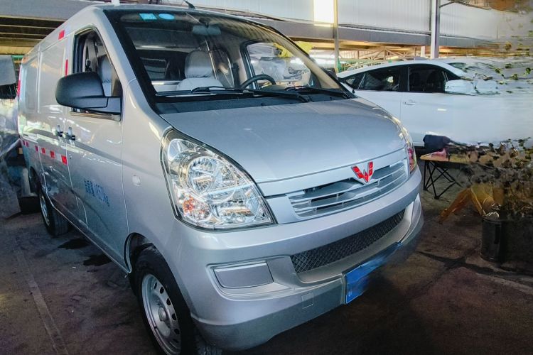 五菱汽车 五菱荣光 2015款 1.2L S 基本型CNG车身外观6002