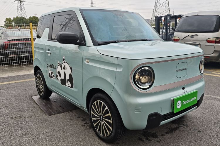 吉利银河 2023款 熊猫mini 200km 灵动熊车身外观6002