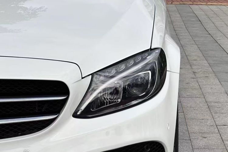 奔驰C级 2016款 C 200 运动版车身外观6006