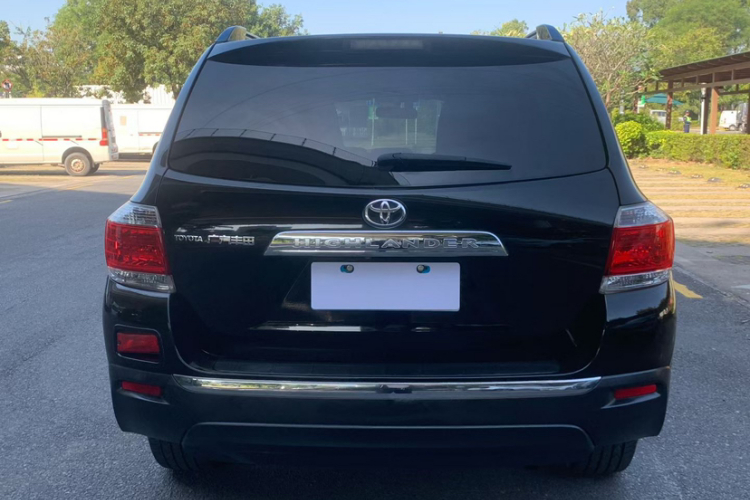 丰田 汉兰达 2012款 2.7L 两驱7座豪华版车身外观6005