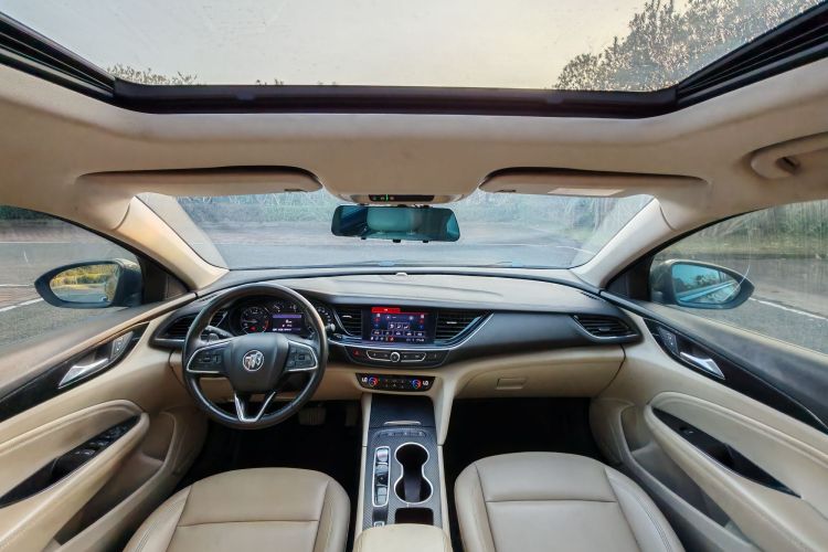 别克 君威 2020款 552T 精英型中控内饰7002