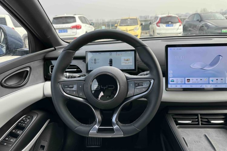 比亚迪 海豹06新能源 2025款 DM-i 智驾版 120KM尊享型局部细节13