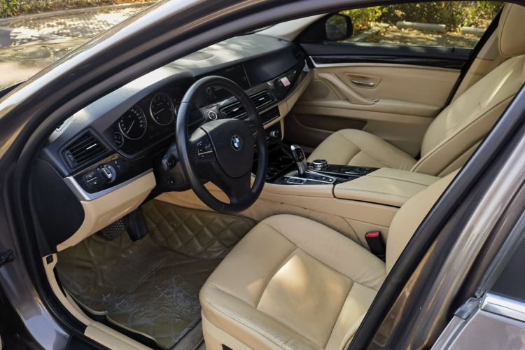 宝马5系 2013款 525Li 豪华型中控内饰7002