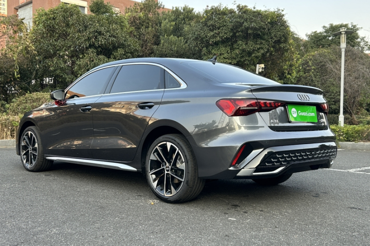 奥迪A3 2026款 A3L Limousine 35TFSI 飞驰尊享型车身外观6006