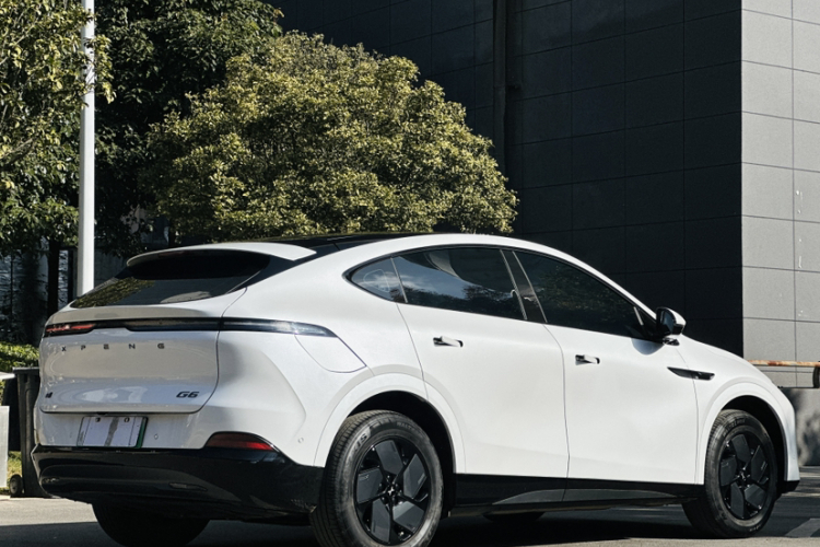 小鹏G6 2025款 625 长续航 Max 科技版车身外观6004