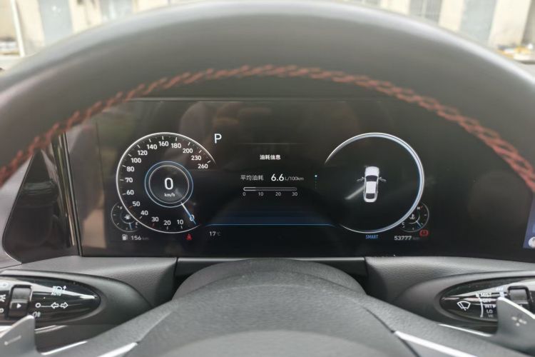 现代 索纳塔 2022款 270TGDi DCT 20周年纪念款中控内饰15