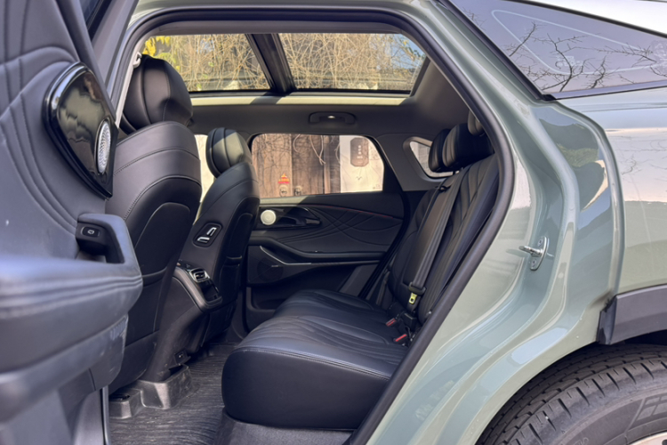 星途瑶光 2023款 400T 两驱优享版中控内饰7004