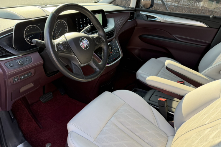 别克GL8 2022款 Avenir艾维亚 六座贤礼版中控内饰7002