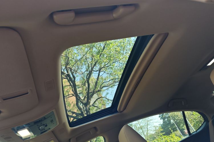 雷克萨斯ES 2023款 200 豪华版局部细节9011