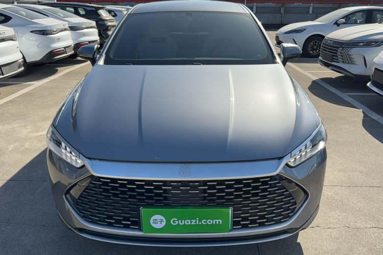 比亚迪 秦PLUS 2024款 荣耀版 DM-i 55KM领先型车身外观6001