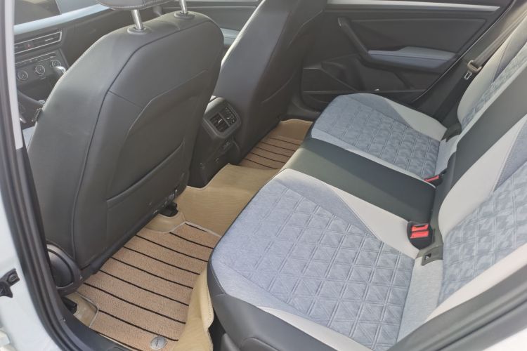 大众 朗逸 2023款 300TSI DSG满逸版中控内饰7003