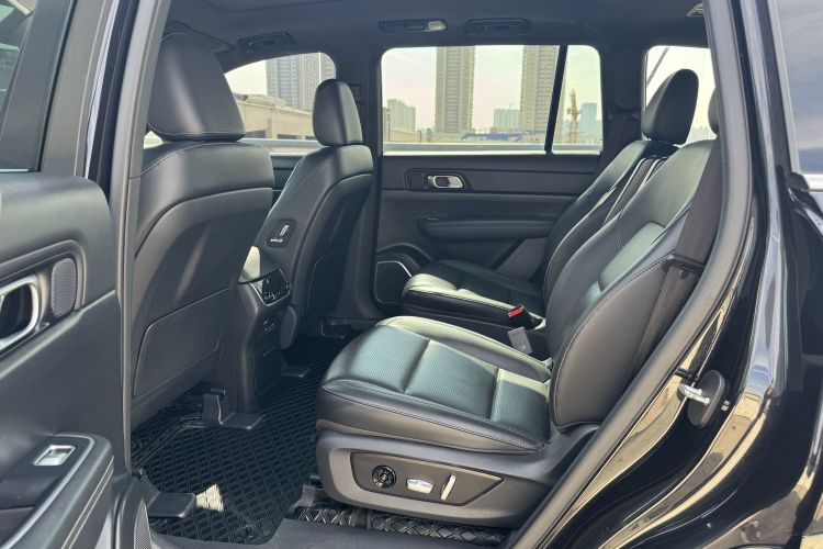 理想汽车 理想ONE 2021款 增程6座版中控内饰7002