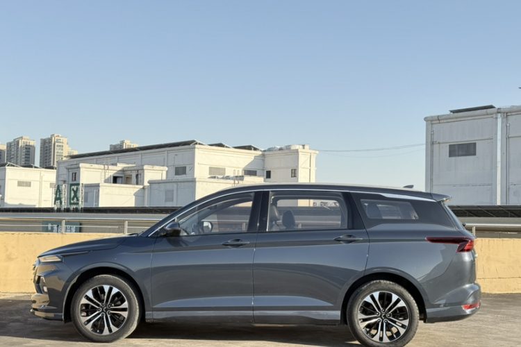 五菱汽车 五菱凯捷 2022款 1.5T CVT旗舰型车身外观6005