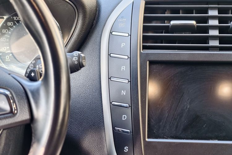 林肯MKC 2017款 2.0T 两驱尊享版局部细节18