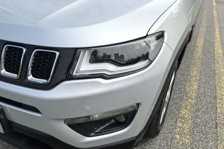 Jeep 指南者 2017款 200T 自动家享版车身外观6008