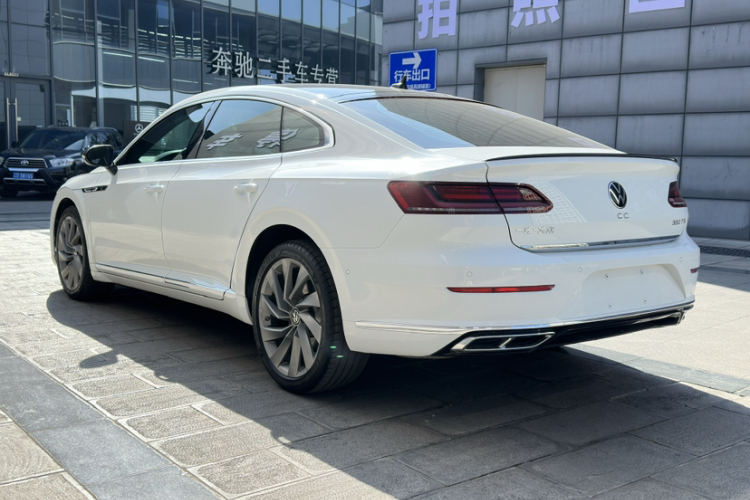 一汽-大众CC 2023款 380TSI 夺目版车身外观6001