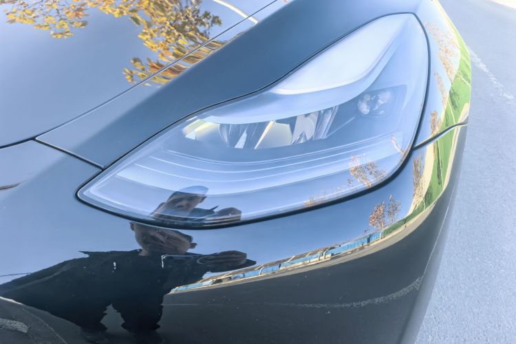 特斯拉 Model Y 2023款 长续航全轮驱动版局部细节36