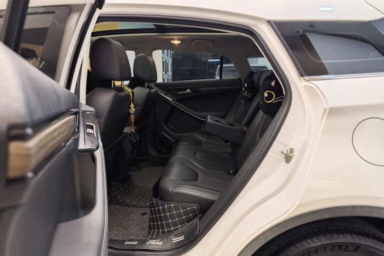 福特 领界 2019款 EcoBoost 145 CVT尊领型PLUS 国VI车身外观6008