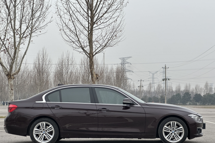 宝马3系 2017款 320Li 时尚型车身外观6001