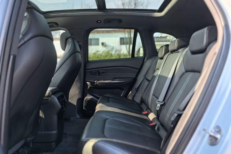 蔚来ES6 2020款 600KM 运动版中控内饰7003