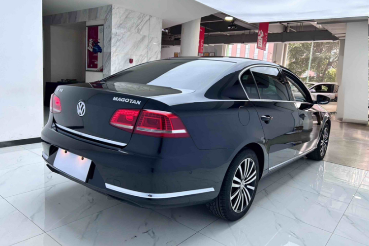 大众 迈腾 2013款 3.0FSI 旗舰型车身外观6006