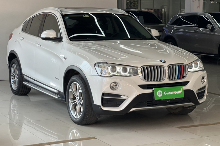 宝马X4 2016款 xDrive20i M运动型车身外观6002