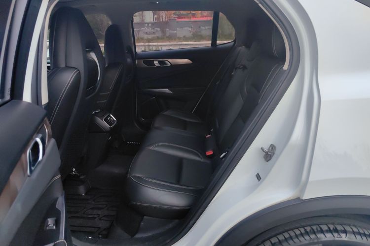 领克01 2017款 2.0T 两驱型版中控内饰7004